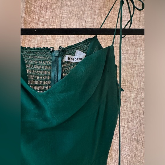 Reformation green dress with a slit on the front - Picture 3 of 5